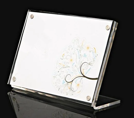 17_027_ELB_A01 مكعب شعار