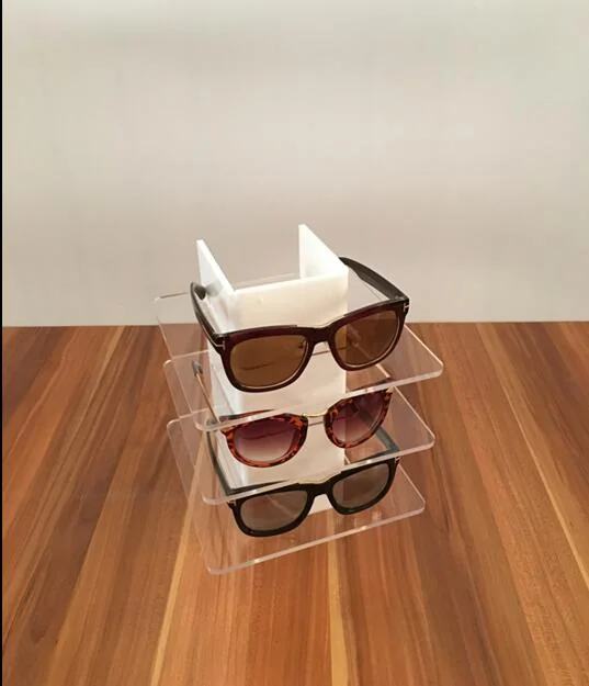 17_078_ESD_A01 Brillendisplay aus Acryl