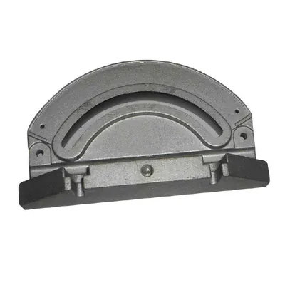 Pieza de maquinaria fundida a presión en aluminio (Referencia II)
