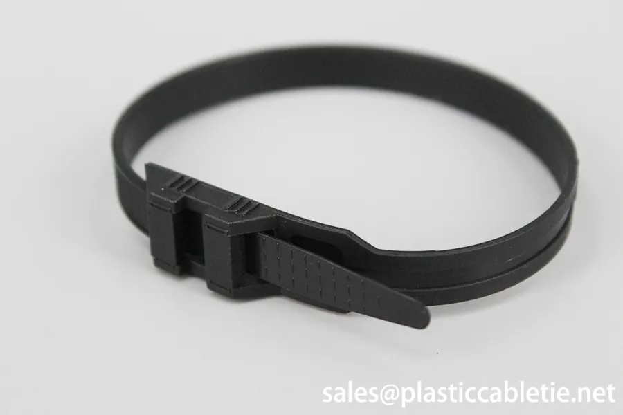 Double lock cable tie with high tensil strength DM-360DL