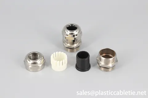 Metric thread metal brass or stainless steel material cable gland view 3