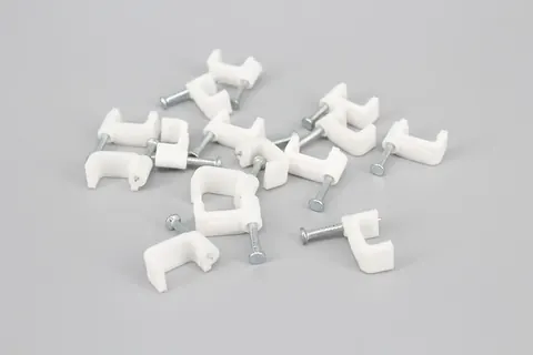 China supplier PE steel nail 6mm electric plastic Circle Flat Cable Clips and wire clip to fix wire on wall view 1