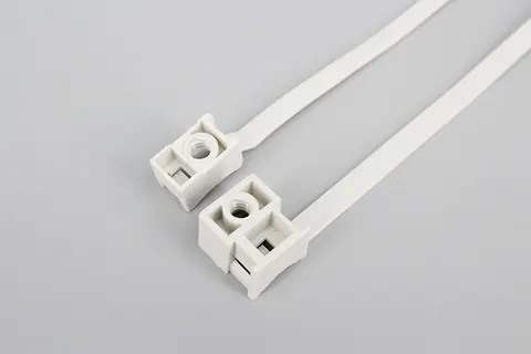 Saddle mounting cable ties with plastic screw 165MTS / 180MTS view 1