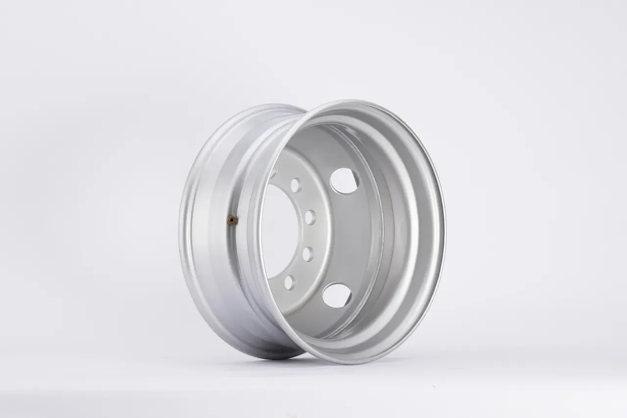 Tubeless steel truck wheel 17.5x6.75 side profile