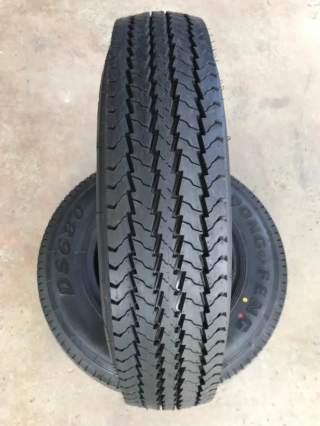 Dongfeng stocked tyre brand supplied by Resunyou