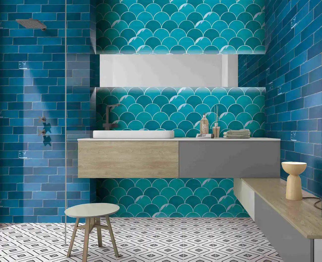 150 × 170 mm Fan-Shaped Graduated Color Tile