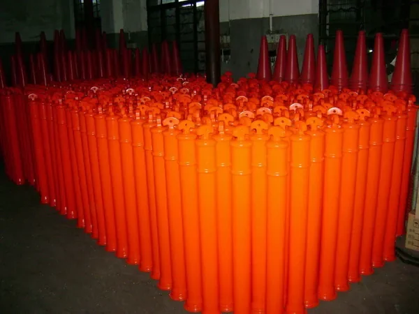 T top Delineator Post D204