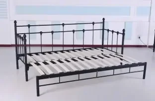 سرير معدني b027