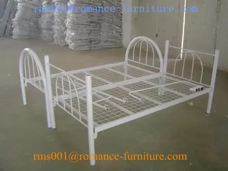 سرير بطابقين معدني B003