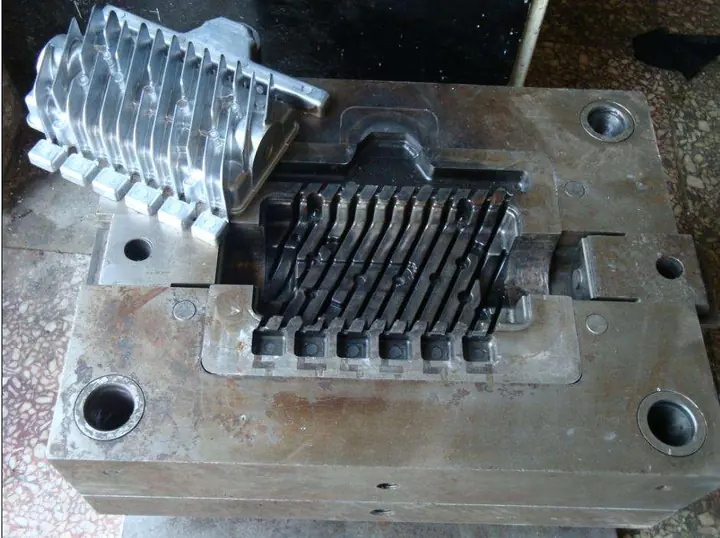 السبك بالضغط