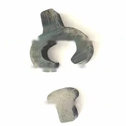 Steel clutch for pipe piles