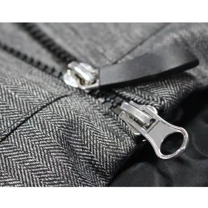 Reflektierende Herren-Skijacke mit angesetzter Kapuze, Ansicht 4
