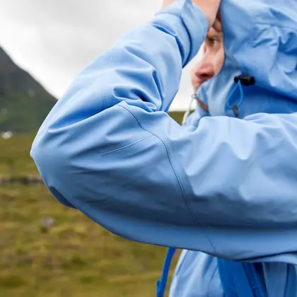 Men's 3-layer hardshell windbreaker jkt view 2